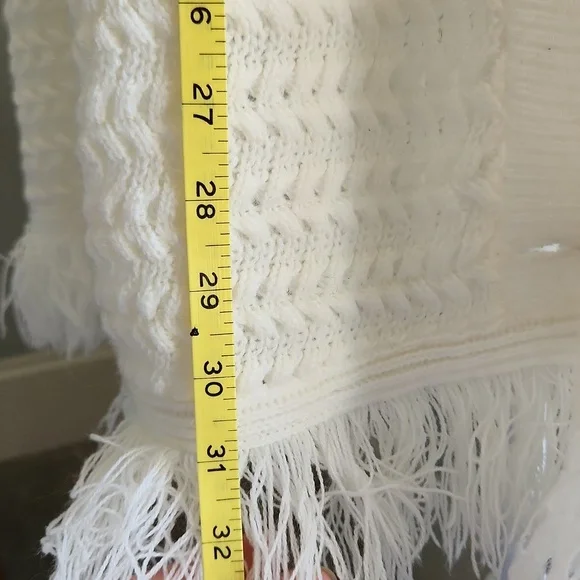 Vintage Ivory Knit Poncho with Gold Buttons - Picture 4 of 7